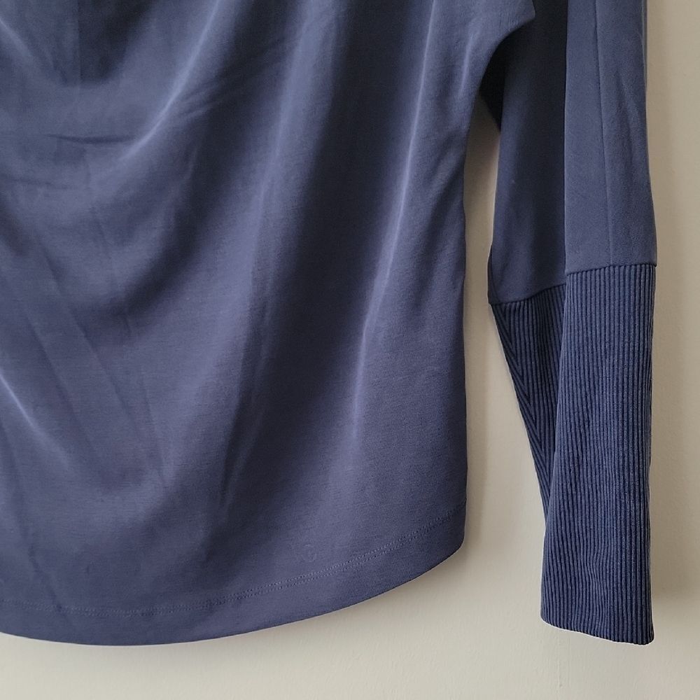 Soft Surroundings Drape Neck Long Sleeve Tee Blue Size S - Picture 8 of 13